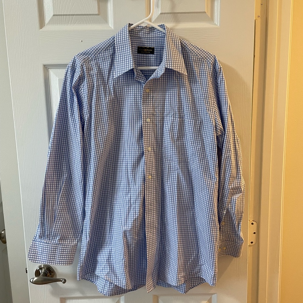 Like new Club Room blue checkered button down shirt